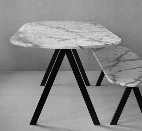 Mesa de comedor con banca A7